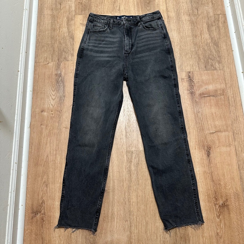 Hollister | Washed Black Vintage Stretch Raw Hem Ultra High-Rise Mom Jeans, 3R